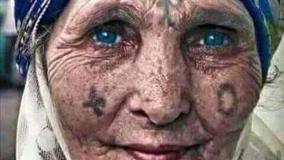 قصة يُحكى أنَّ شابًا بدويًا كانت توصيه امه دائمًا