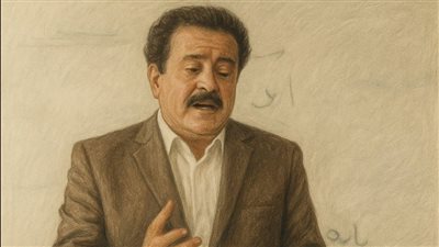 دكتور كان يشرح محاضره